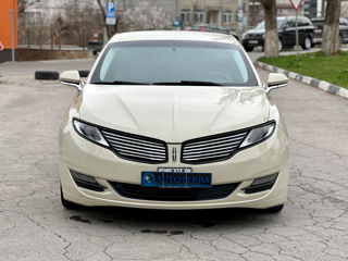 Lincoln MKZ foto 2