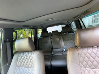 Toyota Land Cruiser Prado foto 6