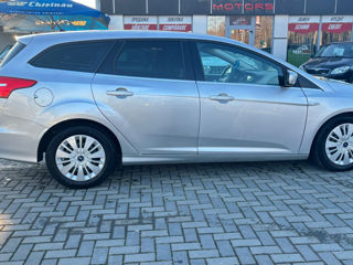 Ford Focus foto 6