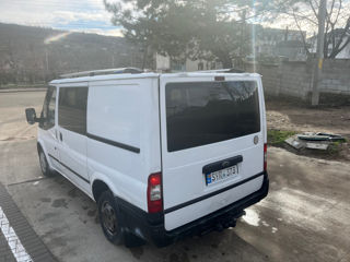 Ford Transit Connect foto 5