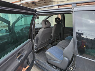 Volkswagen Sharan foto 3