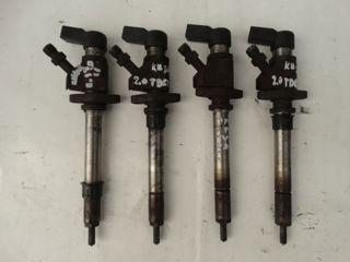 Injectoare Simens 2.0 Ford,citroen, Peugeot, Volvo foto 3