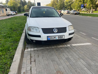 Volkswagen Passat foto 3