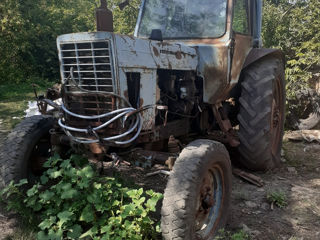 Vând Tractor МТЗ 80 foto 2