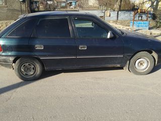 Opel Astra foto 3