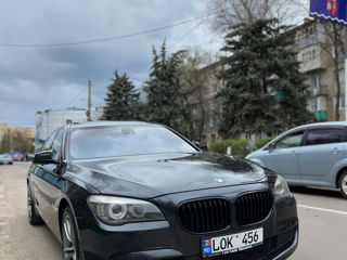 BMW 7 Series foto 4