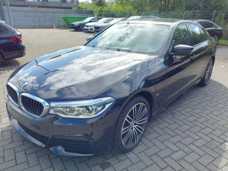 BMW 5 Series foto 1