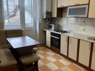 Ap. 2 cam., 48 м², 2/5 et.