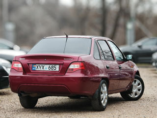 Daewoo Nexia foto 3