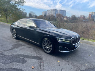 BMW 7 Series foto 2