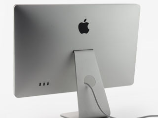 Apple LED Cinema Display -24 - 235€