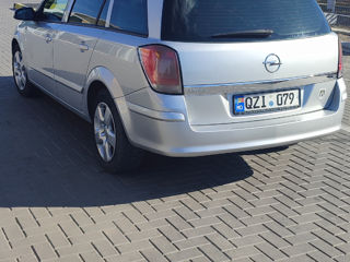 Opel Astra foto 4