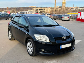 Toyota Auris foto 2