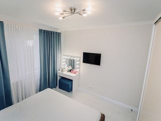 Apartament cu un dormitor si living spre inchiriere/ sect. Centru str. Melestiu foto 6