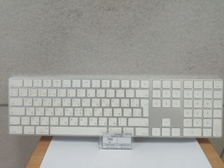 Tastatura Apple