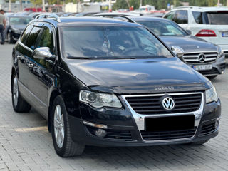 Volkswagen Passat foto 3