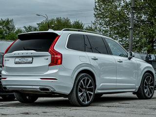 Volvo XC90 фото 3