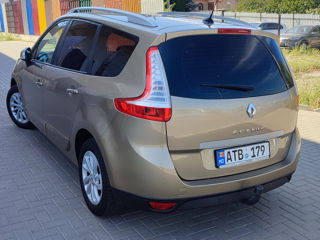 Renault Grand Scenic foto 7