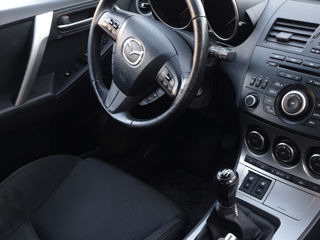 Mazda 3 foto 2