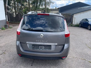 Renault Grand Scenic foto 7