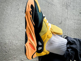 Adidas Yeezy Boost 700 Sun foto 10