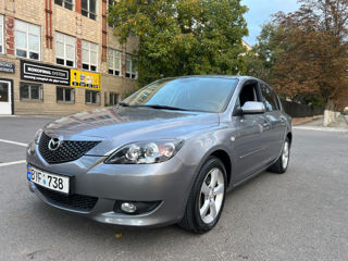 Mazda 3 foto 2