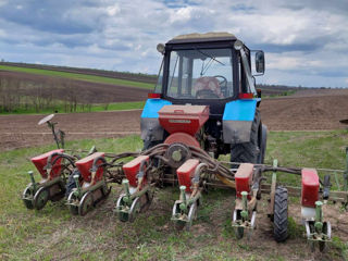 Tractor cu tehnică agricolă! foto 4