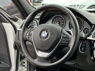 BMW 3 Series foto 9