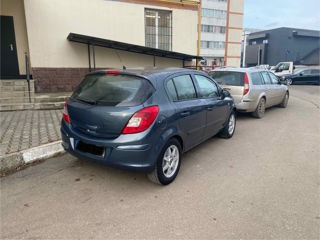 Opel Corsa foto 3