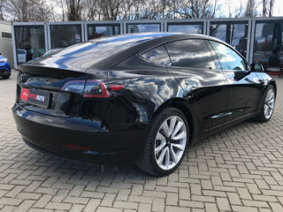 Tesla Model 3 foto 5