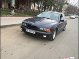 BMW 5 Series foto 1