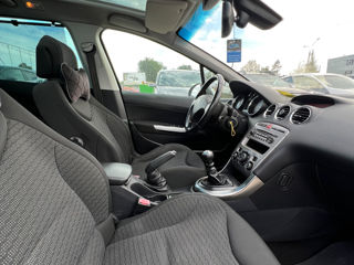 Peugeot 308 foto 8