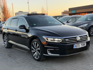 Volkswagen Passat foto 2