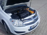 Opel Astra foto 4