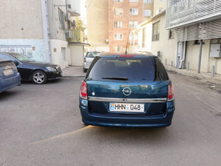 Opel Astra foto 4