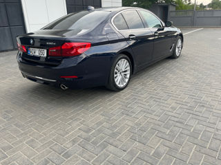 BMW 5 Series foto 5