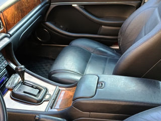 Jaguar XJ6 foto 4