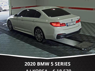 BMW 5 Series foto 4