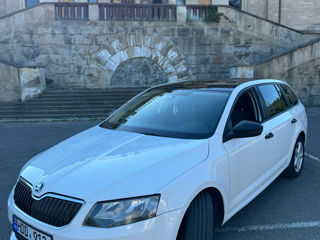 Skoda Octavia foto 2