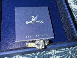 Продам оригинальное кольцо и запонки swarovski foto 3