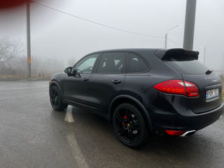 Porsche Cayenne foto 3