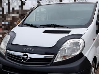 Opel Vivaro - Trafic foto 1