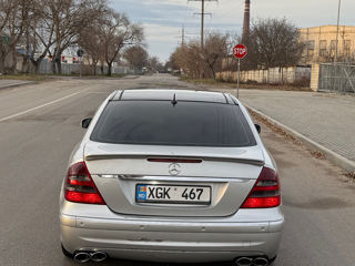 Mercedes E-Class foto 3