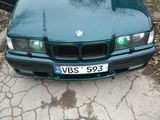 BMW 3 Series foto 2