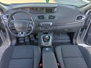 Renault Grand Scenic foto 7