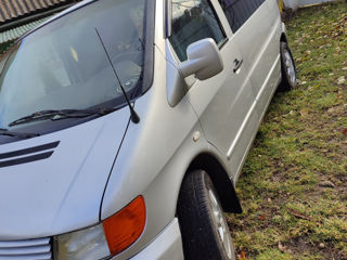 Mercedes Vito foto 3