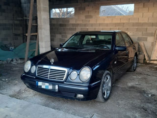 Mercedes E-Class