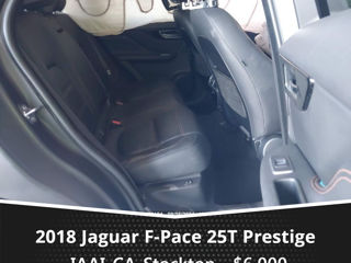 Jaguar F-PACE foto 8