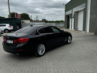 BMW 5 Series foto 3