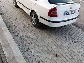 Skoda Octavia foto 2